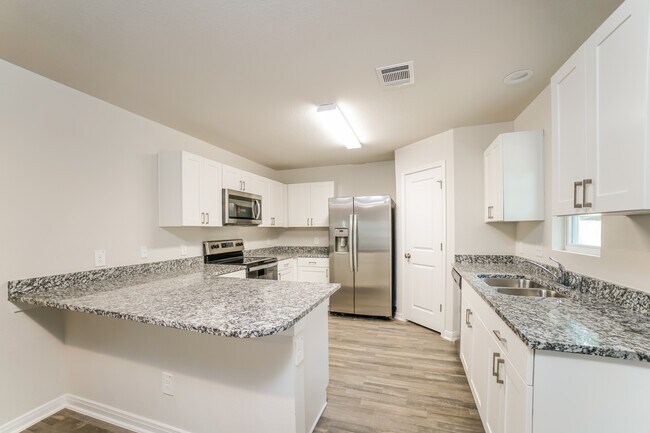 Photo - 15815 Del Norte Dr