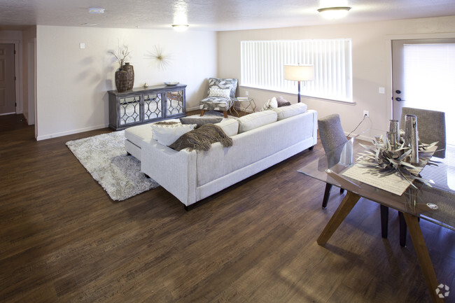 Living Room - The Residence at River Run Rental