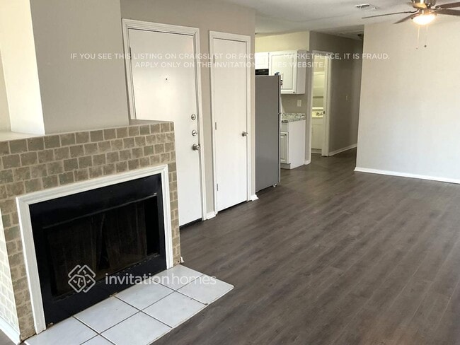 Photo - 421 Casie Ct