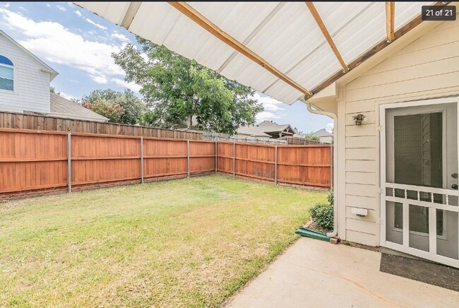 Photo - 210 Madisson Dr