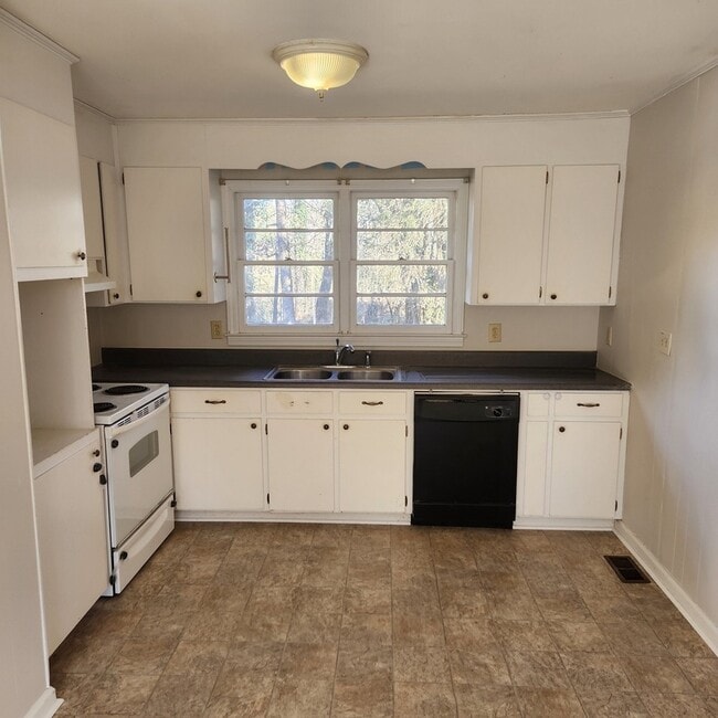 60 Stallings Rd