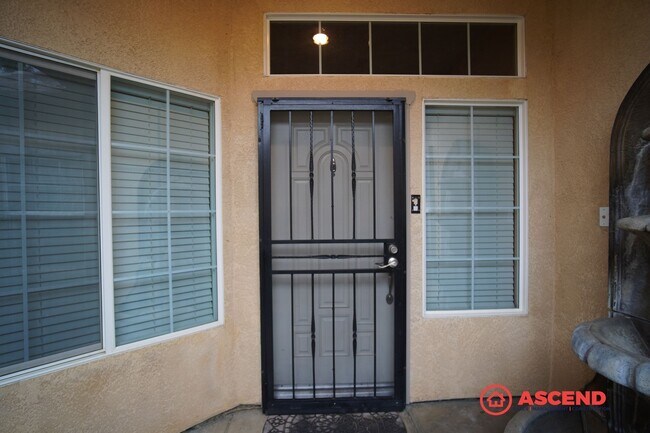 Photo - Beautiful Home in the Northwest!