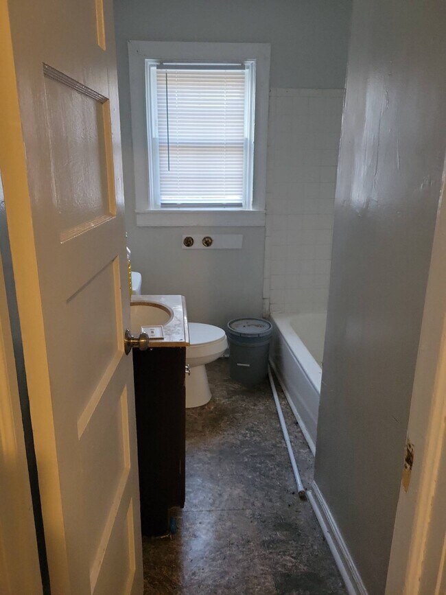 Photo - 1819 Grayson St