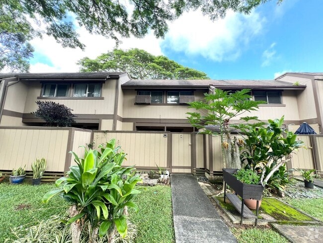 Building Photo - 3br/2.5ba/2pkg in Kaneohe PETS NEGOTIABLE Rental