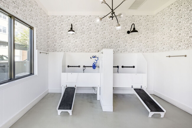 Photo - The Landing At Briarcliff Apartments