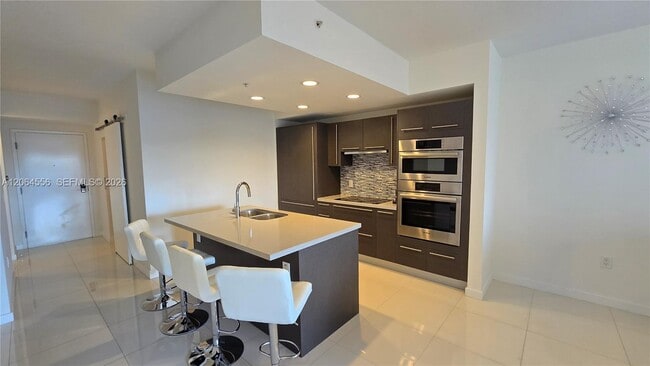 Photo - 7825 NW 107th Ave Unit 318
