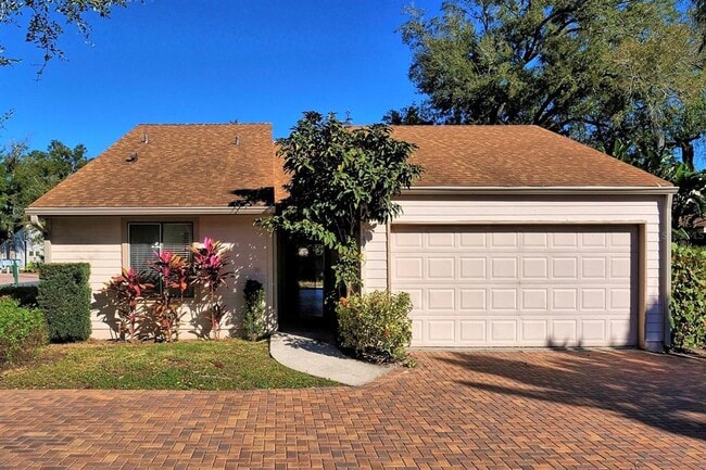 Building Photo - 1148 Park Green Pl