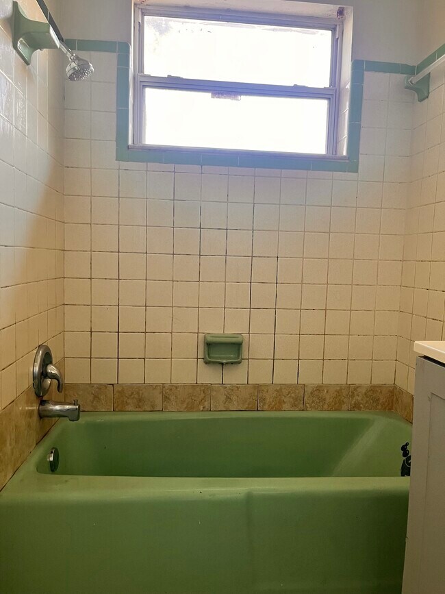 Photo - 384 Avenue N Unit 3