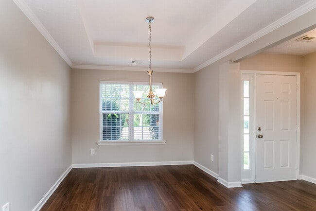 Photo - 1825 Neighborhood Walk