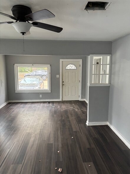 Photo - 1954 State St