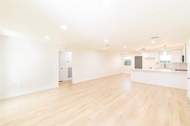 Photo - 13619 Elm Ct