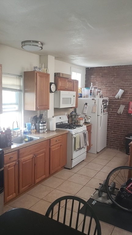 Photo - 14 Arlington St Unit 3