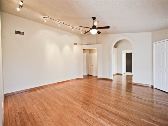 Photo - 6302 W Puget Ave