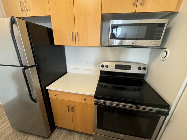 Photo - 45 W Chicago Ave