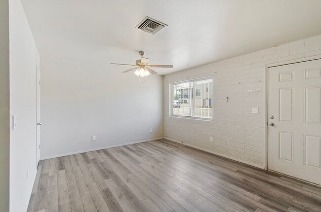 Photo - Recent Remodel on Lee Street!