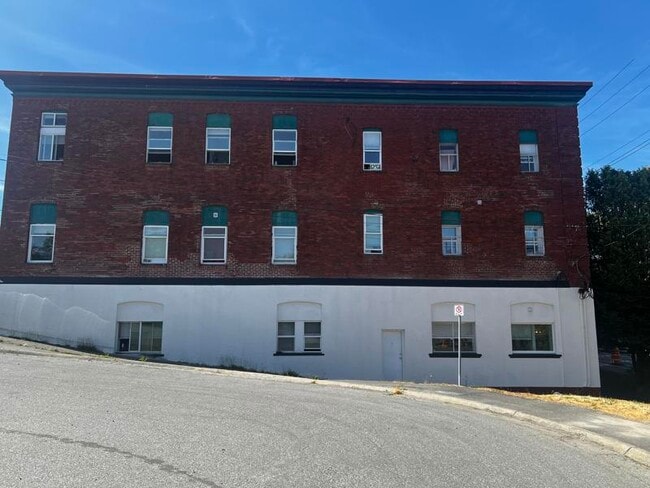 Building Photo - 110 Esplanade Ave Unit 301