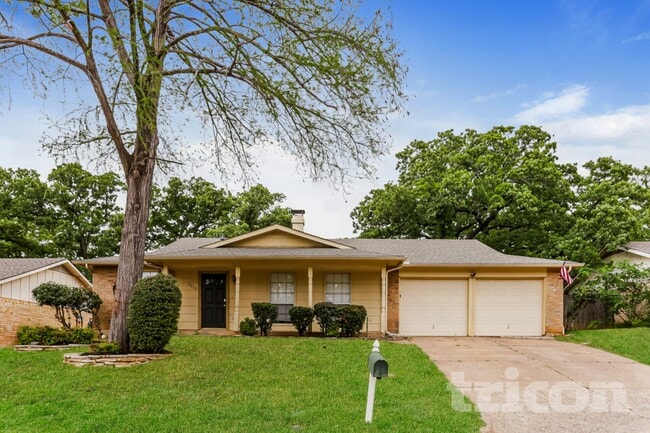 Building Photo - 2710 Jewell Dr