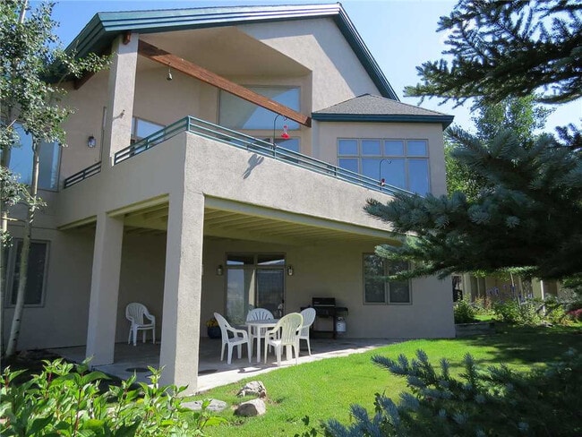Photo - 54 Ensign Dr
