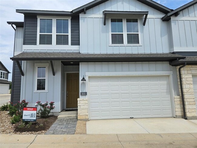 Photo - 1020 Vista View Dr Condo Unit 1601