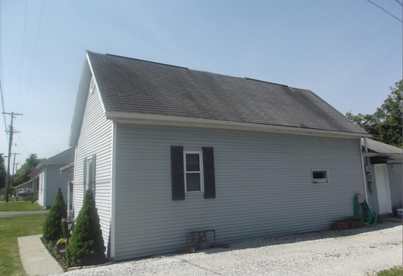 Photo - Newly Renovated 3BR home - Southside