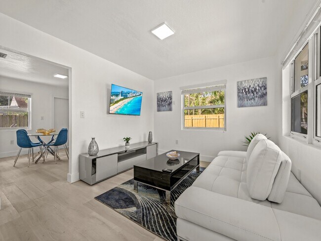 Photo - 100 NW 45th St Unidad 1