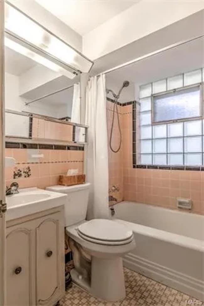 Photo - Charming 2BD/1BA at St. Louis