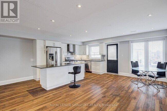 Photo - 14 Rotherham Ave