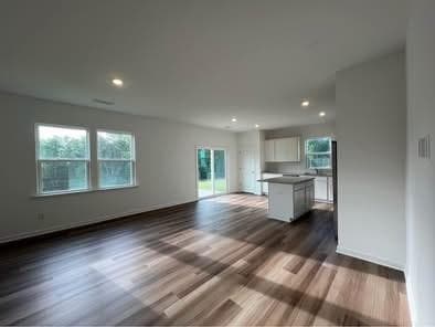 Photo - 2966 Salinger Wy