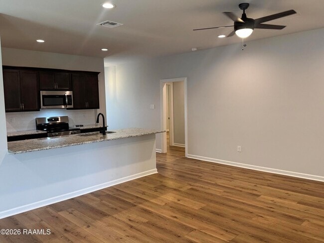 213 Tatum Ln