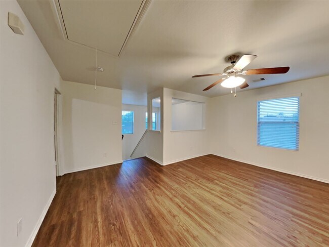 Photo - 2838 Wisner Cir