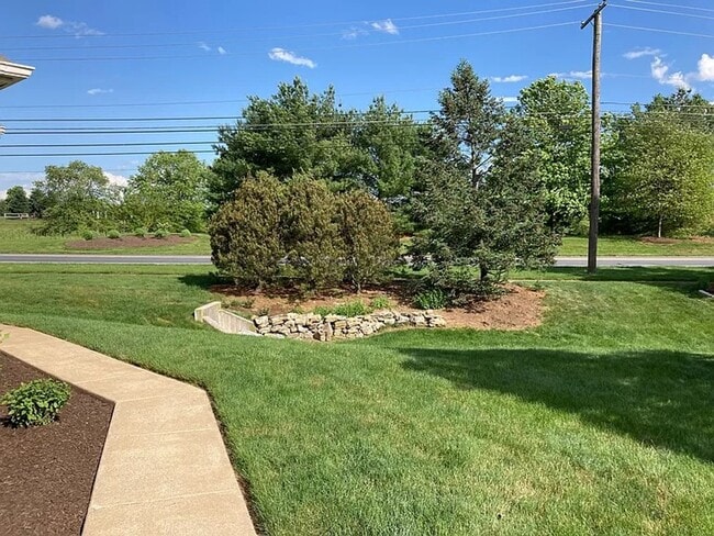 Photo - Spacious 3 Bed 2 Bath Townhouse In Lititz