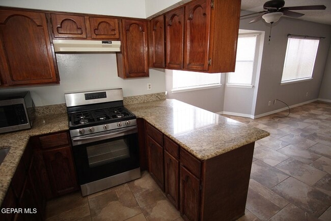 Photo - 3114 Isla Marino St