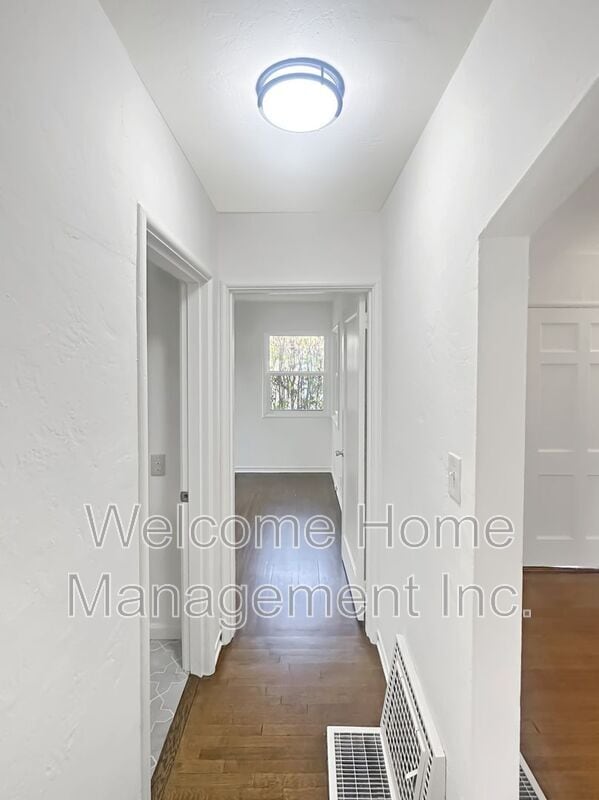 Photo - 5808 Estates Dr