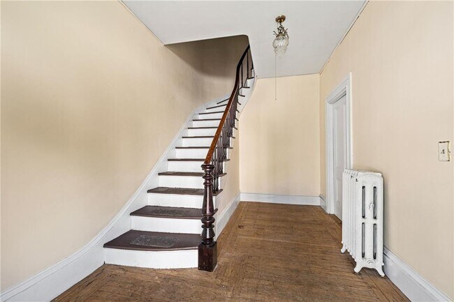 Photo - 207 Power St Unit 1