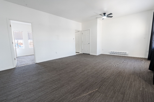 Photo - 1918 W Washington St Unit T4