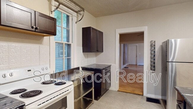 Photo - 511 E Platte Ave
