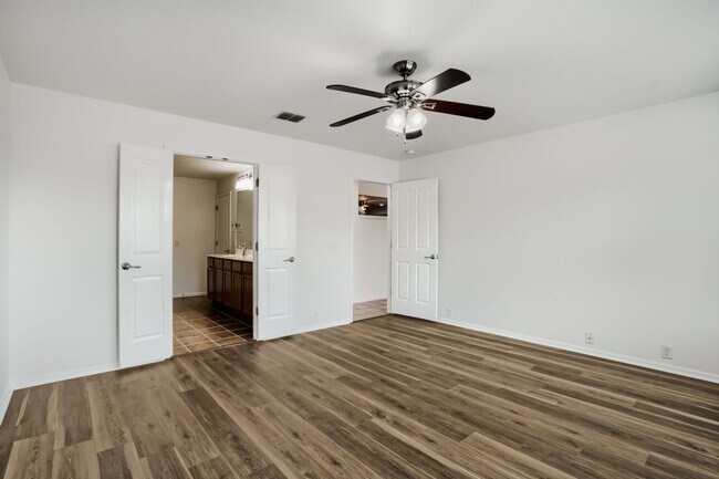 Photo - Beautiful 4 Bedroom Home