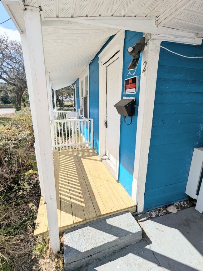 Photo - 309 Eastwood Ln Unit 2