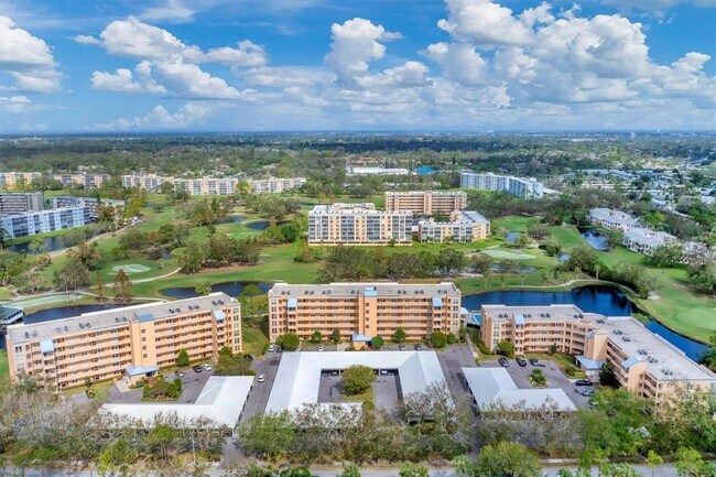 Photo - 4530 Pinebrook Cir Unidad 208