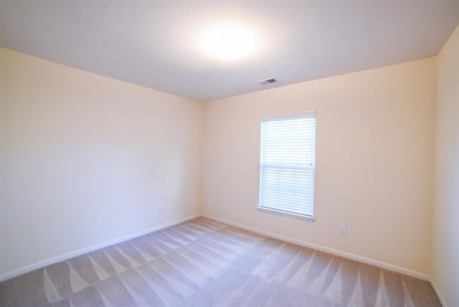 Building Photo - 313 Breckingridge Dr Rental