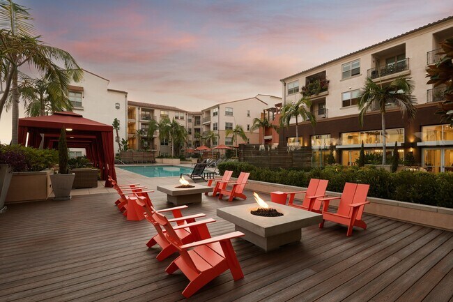 Reata Oakbrook Village