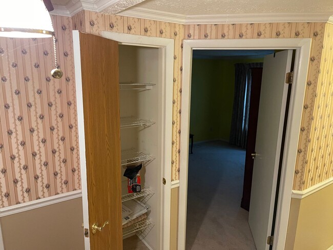 Photo - *Coming Soon* Charming 2 Bedroom, Close to... House