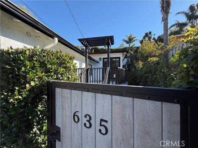 Photo - 635 St Ann's Dr