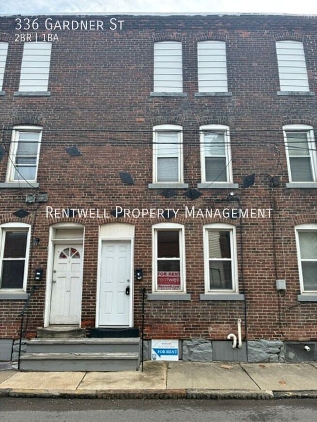 Building Photo - 336 Gardner St