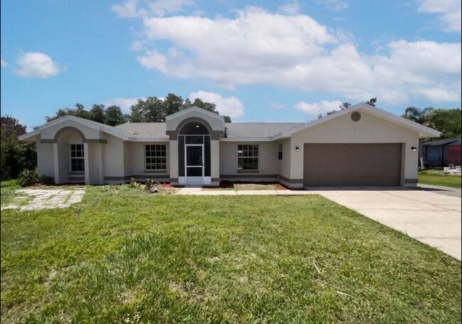 Building Photo - 1750 Evergreen Ct