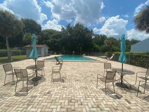 3215 Baird Ave Unit M-90