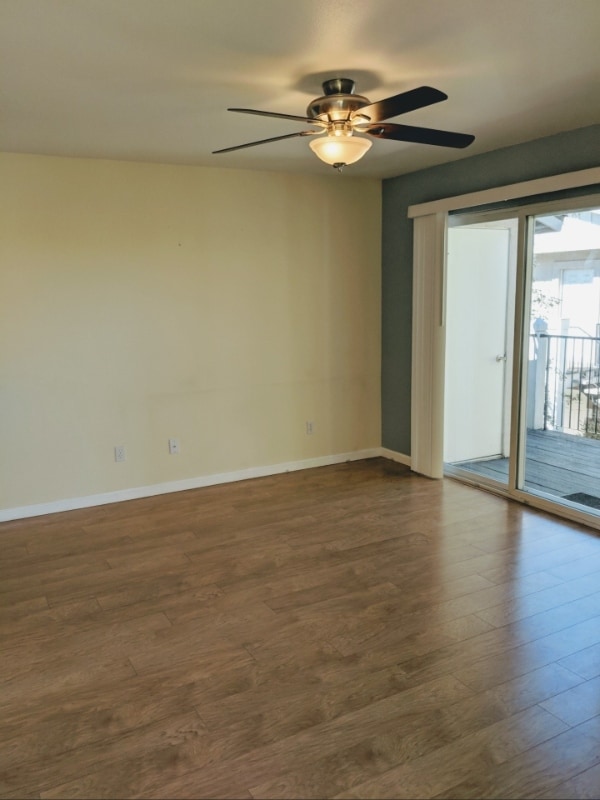 Photo - 2000 Silverada Blvd Unidad 224