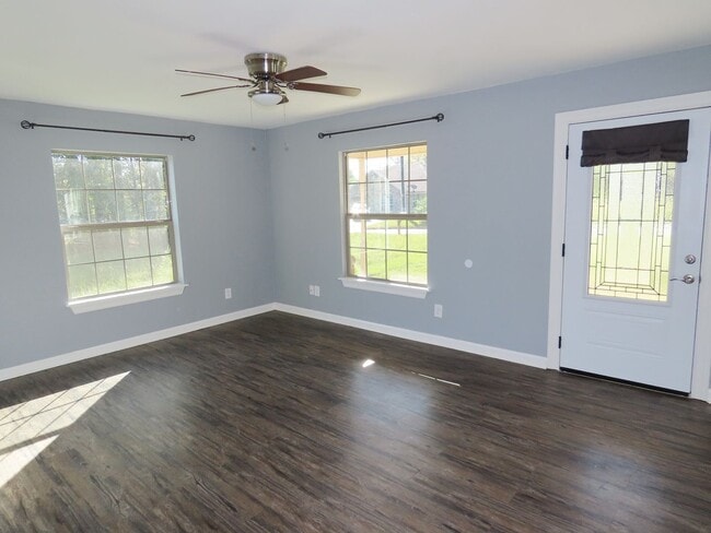 Photo - Updated 3 Bedroom, 2 Bath Home in Tyler!