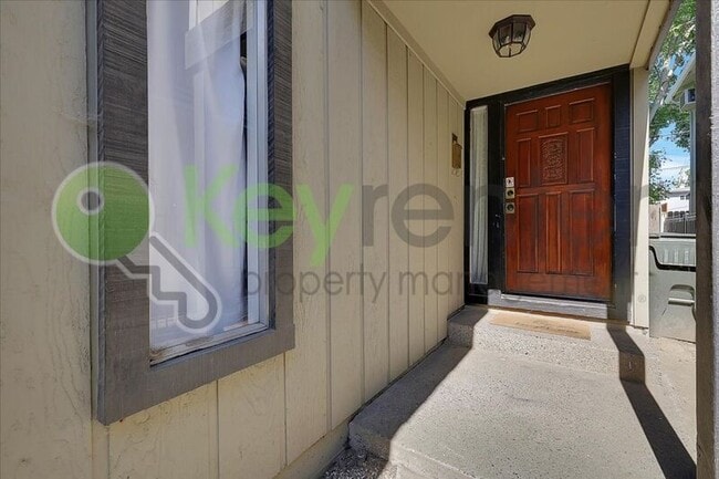 Photo - 620 17th St