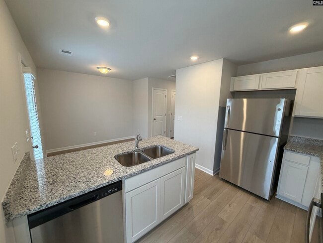 Photo - 216 Brando Wy